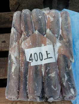 FROZEN ILLEX SQUID Shelf Life 24 MONTHS, 24 Months Processing Type WILD CAUGHT, IQF Loading Quantity 44000 Lb/40'reefer Packing Size 40lb/ctn Or Customized - Sindo Industrial Co Ltd - China
