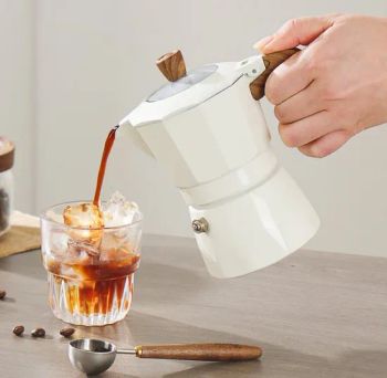 Aluminum 3 Cups Stovetop Coffee Moka Pot Italian Espresso Coffee Maker 300ml Coffee Brewing Portable Stovetop Moka Pot - Global Custom Solutions Co.,Ltd - China