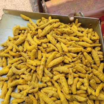 Nizamabad Turmeric Finnger - Vamsar Exports - India