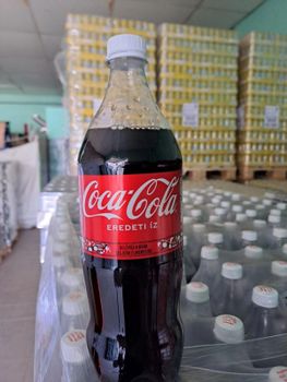 Wholesale Coca Cola available at low prices perfect for retail and bulk distribution - LIVE COMMERCE - France