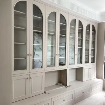 OEM Modern Solid Wood Bookcase Antique Furniture Bookshelf with Window - Chongqing Yixinmao Industry and Trade Co., LTD - China