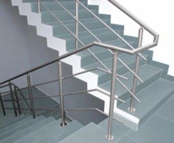 Silver Panel S.S. 304 Railing, Mounting Type: Floor Shine Glossy Color Silver Design Panel Strength High Finish Premium Construction - Saarth Facade Solutions Private Limited - India