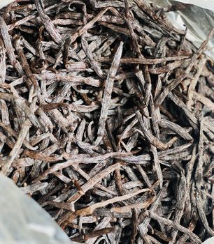 vanilla extraction /whole beans - TAMBIISA UGANDA LIMITED - Uganda