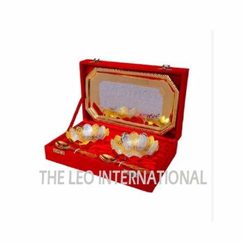 BR210 Metal Brass Serving Bowls Set Of 5 Pieces Silver And Gold Plated Wedding Gift - The Leo International - India