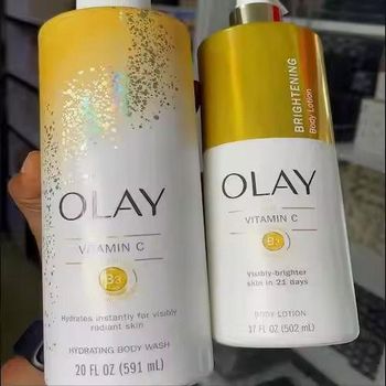 Olay Brightening Body Lotion for Women with Lightweight Vitamin C, Visibly Improves Skin, 17 Fl oz - Nedvixs Company Limited - Kenya