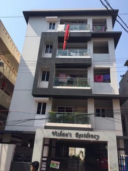 SS Balcony Glass Railing - Stainless Steel Height 4 Inch To 12 Inch Color as per requirements Design as per - Om Steel Corporation - India