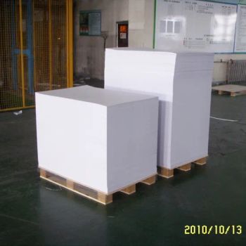 High Quality Woodfree Paper Bond Offset Paper 70X100 Color White MOQ 10 Tons Origin China Coating Uncoated Pulp Style - Henan Hengda Paper Co., Ltd. - China