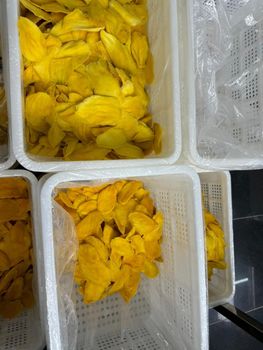 100% Cambodia Dried Mangoes from KRR Processing 100% Cambodia Dried Mangoes - KRR Processing - Cambodia