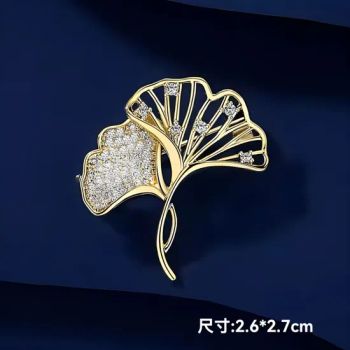 Luxury Travel Brooch Sets - Portable Pearl & Crystal Pins for Multiple Outfits - Guangzhou Zimore Gift Co., Ltd. - China