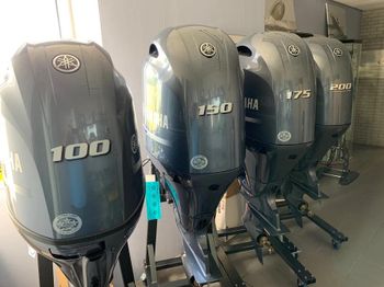 Used Yamaha 115hp 4 stroke Outboard - Anschuetz Motors - United States