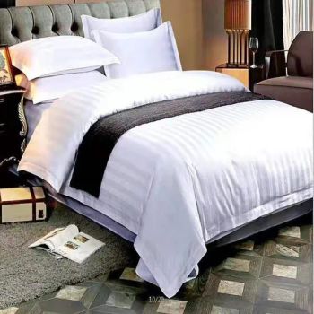 White Hotel Room Linens 330tc High Quality Bedsheets Duvet Covers - Yangzhou Aplus Amenities International Co., Ltd. - China