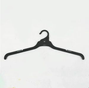 Wholesale Plastic Coat Hangers Clothes Hangers for Display Stores - Suzhou Fairy Daily Products Co., Ltd. - China