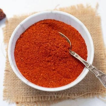 Red chillies Color Red Form Crushed, Dry, Powder - VIP TRADERS - India