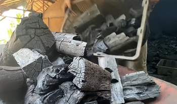 Hardwood Lump Charcoal from PT INDO PRIME TRADING Hardwood Lump Charcoal - PT INDO PRIME TRADING - Indonesia