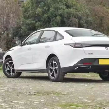 Changan Eado Car Changan Yidong Plus 1.6L 128HP New Cars Drive FWD Origin China Conditon New Gearbox E-CVT Keyword EV - Hengshui Junchi Automobile Trading Co., Ltd. - China
