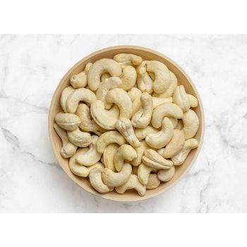 roasted cashew nuts for snacks and retail premium crunchy cashews with golden color rich flavor and excellent quality perfect for packaging resale and consumer markets - SATTER FOOD AND BEVERAGE - Netherlands