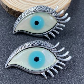 Wholesale Fashion Charm Blue Eye Brooch Pin Natural White Abalone Shell Evil Eye Brooches Women - Fujian Junqing Trading Co., Ltd. - China