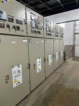 1250A 33kV Vacuum Circuit Breaker Phase 3 Frequency 50 Hz Warranty 24 month Material Porcelain I Deal In New Only Rated Voltage 33 - Neutech Power Solution - India