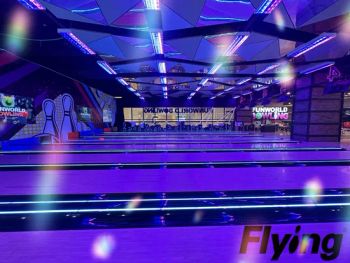 2024 Fashion Bowling Alley Equipment Bowling Lane Devices Bowling Balls Pins Superior Quality Bowling Machine - Guangzhou Flying Animation Technology Co., Ltd - China