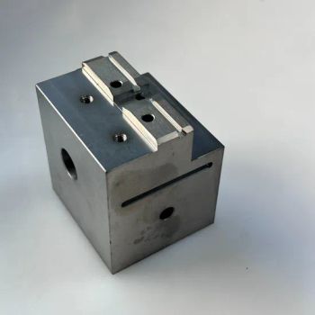 CNC Turning/Milling Machining of Stainless Steel Laser Automation Equipment Parts - KGL Machinery & Electronics Co., Limited - China