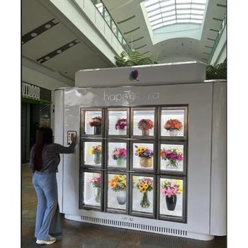 Refrigerated Automatic Bouquet Vending Machine Fresh Flower Kiosk Smart Self Service Dispenser for Commercial Retail - senesie mfg llc - United States