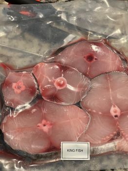 Chilled, cleaned, vacuum pack kingfish,Anchovy,Sardine,Snakehead - Murrel, never frozen fishes from India and airlifted. - Mannaseafoods - United States