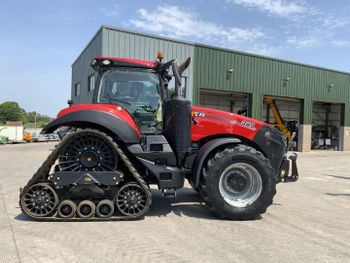 Case Magnum 380 Half Track Tractor (ST27047) from EcoRoma GmbH Case Magnum 380 Half Track Tractor (ST27047) - EcoRoma GmbH - Germany