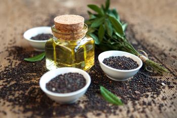 Rapeseed Oil – Enhancing Product Lines with Natural Goodness - Mutlu Et Mustafa - France
