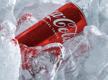 Co-ca-cola drinks & soft beverages sale.Coca Co-la Original 24x 150ml 330ml Soft Drink Carbonated.Cheap Price Soft Drinks for sale - Almaa SCS - Belgium