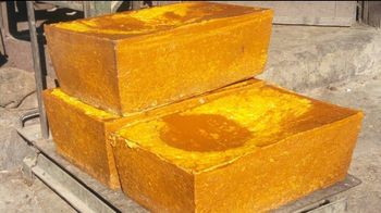 Beeswax - Golla Bee Products PL  - Ethiopia