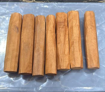Sandalwood Aroma Unique Origin Genus Santalum Purity Natural And Authentic Global Ranking Second-most Expensive Wood In The World After African - Ajanta aromas - India