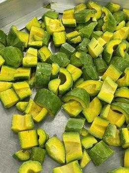Passion Avocado Variety Hass Freezing Process Iqf Place of Origin Vietnam Storage Temperature -18°c (0°f) Packaging Food-grade Bags And Boxes - Toan My International Trading Investment Joint Stock Company - Vietnam