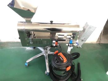 Capsule Polisher Equipment Origin Ruian Weight 350kg Voltage 220V Condition New Model NO. YPJ Trademark Ruian HS Code - Wenzhou Yixiang Machinery Co., Ltd. - China