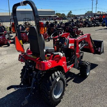 Used Massey Ferguson GC1723E 2WD Wheel Tractors with Automatic Pump Engine Gearbox Fast Delivery Low Price For Sale - Smart Agri GmbH - Germany