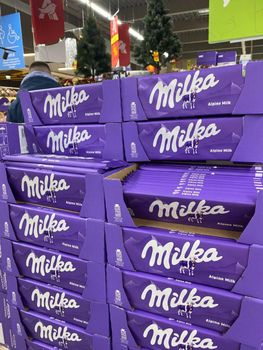 Milka Chocolate Bars Ready for Wholesale Supply with Fresh Stock Attractive Packaging and Reliable Shipping Service from PLANETE COMMERCE Milka Chocolate Bars Ready for Wholesale Supply with Fresh Stock Attractive Packaging and Reliable Shipping Service - PLANETE COMMERCE - France