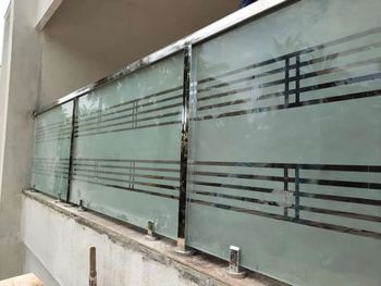 Balcony glass railings, Material: Stainless Steel Design Panel Color Transparent Usage/Application Office Material Stainless - A S Interior - India