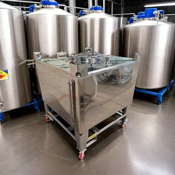 Polished Inner Surface IBC Tank for Beverage Storage and Transport - E-Tech (Dalian) Co., Ltd - China