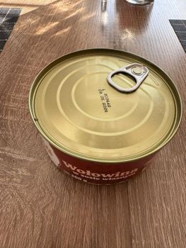 Canned Beef in Own Juice – sterilised Net Weight 300 G Shelf Life Approx. 3 Months Packaging Metal Can With Easy-open - Power Wood Sp. z o.o. - Poland