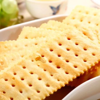 Factory Supply Healthy Food Snack Salty Biscuits Soda Saltine Cracker - Beijing Meidan Food Co., Ltd. - China