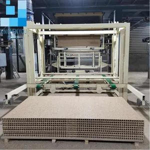 Popular E0 Oriented Strand Laminated Board Melamine Chipboard Plywood/Wooden OSB/Hollow Particle Board - Yizhan Plywood Industry (Tianjin) Co., Ltd. - China