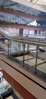 Balcony Toughened Glass Railings, For Home Design Panel 15 feet 20 kg Material Glass Thickness 10 mm Position Balcony Glass Type Flat - J K Glass Traders - India