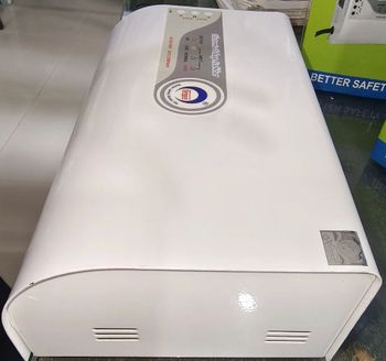 7amp Single Phase Automatic voltage stabilizer, 230volt Ac Power 7amp Brand Simon Warranty 1year Phase Single Phase Mounting Type - Yashvee Enterprise - India