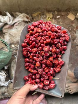 dried red chilli whole Color Red Origin Pakistan Purity A-1 Quality Packaging 10/15/25 Kg Moisture Content Zero - sabri commodities corporation - Pakistan