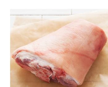 Spanish Frozen Pork Body-Skinless Pork Knuckle (Codillo) Bone-in Vacuum Pack BQF Process Food Grade 5kg 2 Pieces Top Grade 20kg for Soup/Stew Stock Production & International Markets - Industrias Carniças Montronill SAU - Spain