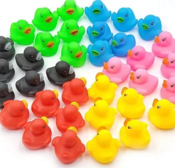 Water Squeezing Baby Yellow Duck Bathroom Playing with Water Duck Toy - Maxspeed Group Co., Ltd - China