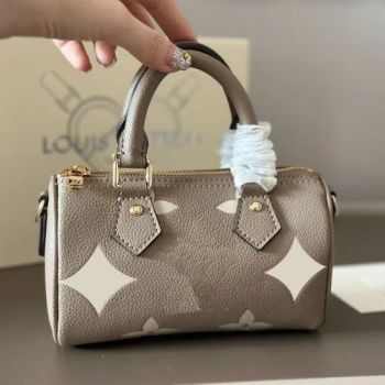 Gray Elegant Luxury Wallet Small Baguette Handbag, Fashionable and Convenient Daily Commuter Bag for Girlfriend Shoulder Messenger Bag - Quanzhou Licheng District Mr. Huang Trading Co., Ltd. - China