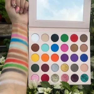 OEM Makeup Products Private Label Cosmetic 30 Colors Eyeshadow Palette Beauty DIY Palette - Honglida Technology Company Limited - China