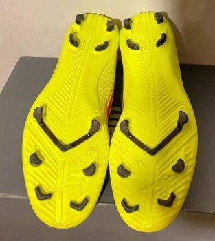 Wholesale Original Mixed Shoe Sole Hand Soccer for Sale Bales Boots Lot of Football Second Used Shoes - HELBER AGRO PRODUCT COMPANY LTD - Kenya