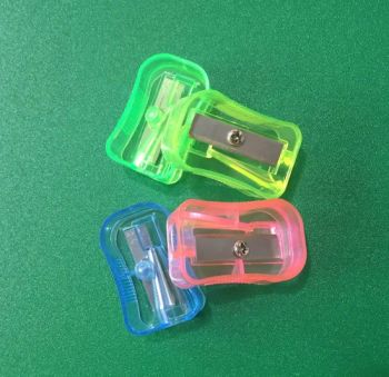 Newest Arc-Shaped Pencil Sharpeners with Small Hole - Dongguan Hande Plastic Technology Co., Ltd. - China