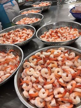 Cooked Vannamei Shrimp PDTO Packaging IQF Place of Origin Vietnam Feature Peel, cut-deveined, tail on Size 13/15, 16/20, 26/30, 31/40, 41/50, - Puchipal Ltd - Japan